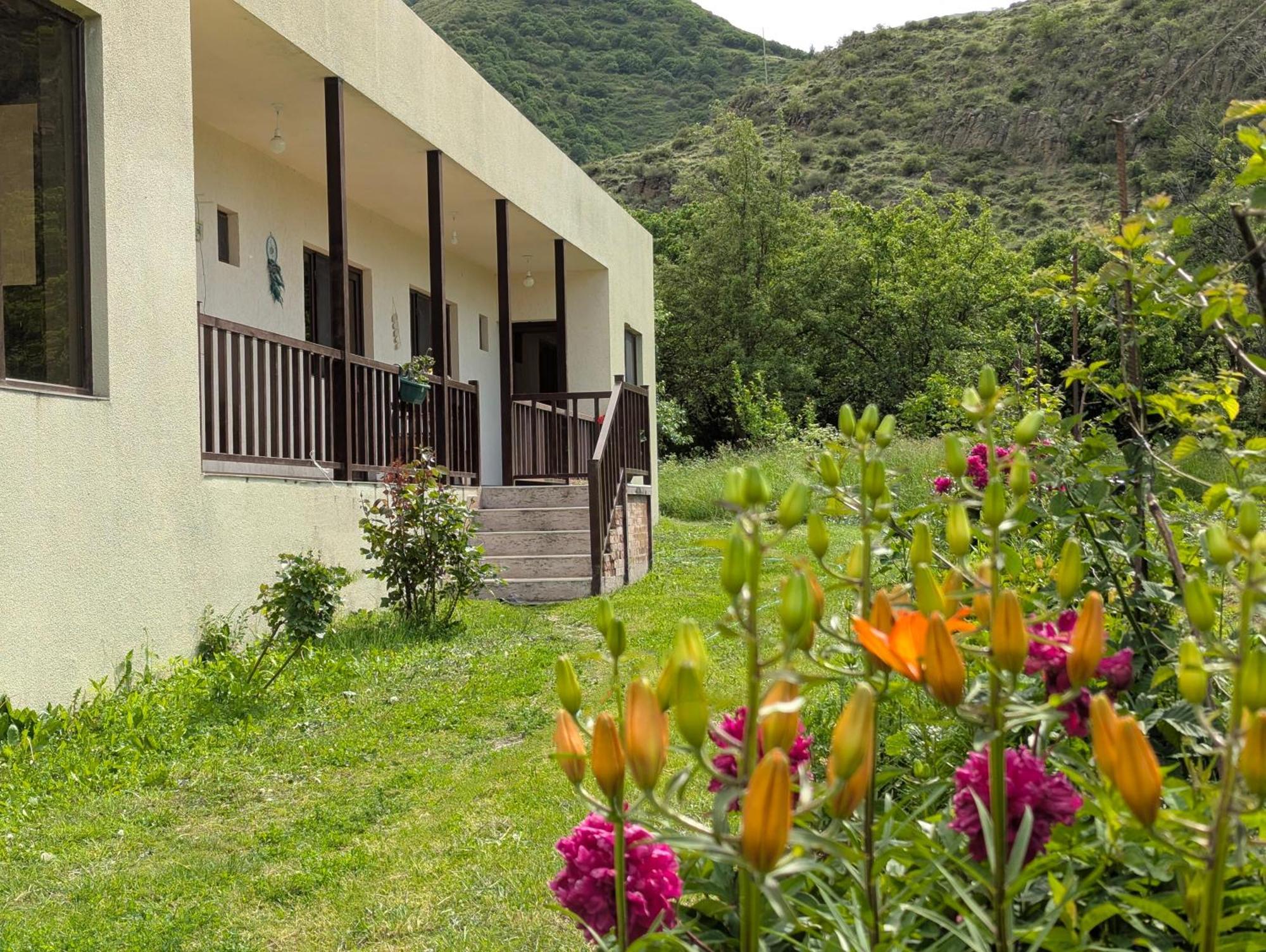 Hotel Bee House Pia Exteriér fotografie
